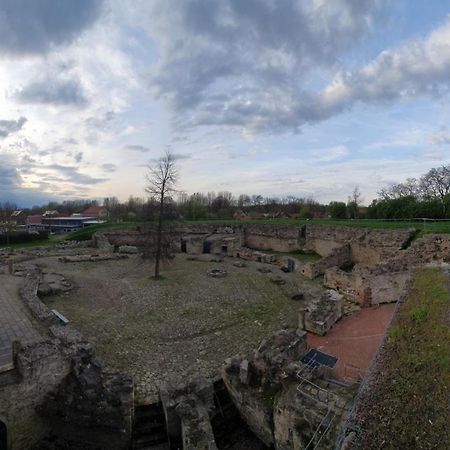 Ferienwohnungen An Der Schlossruine Herbsleben Bagian luar foto